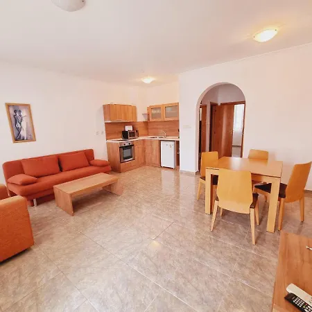 Aparthotel Modern 1bd At Watermill Complex